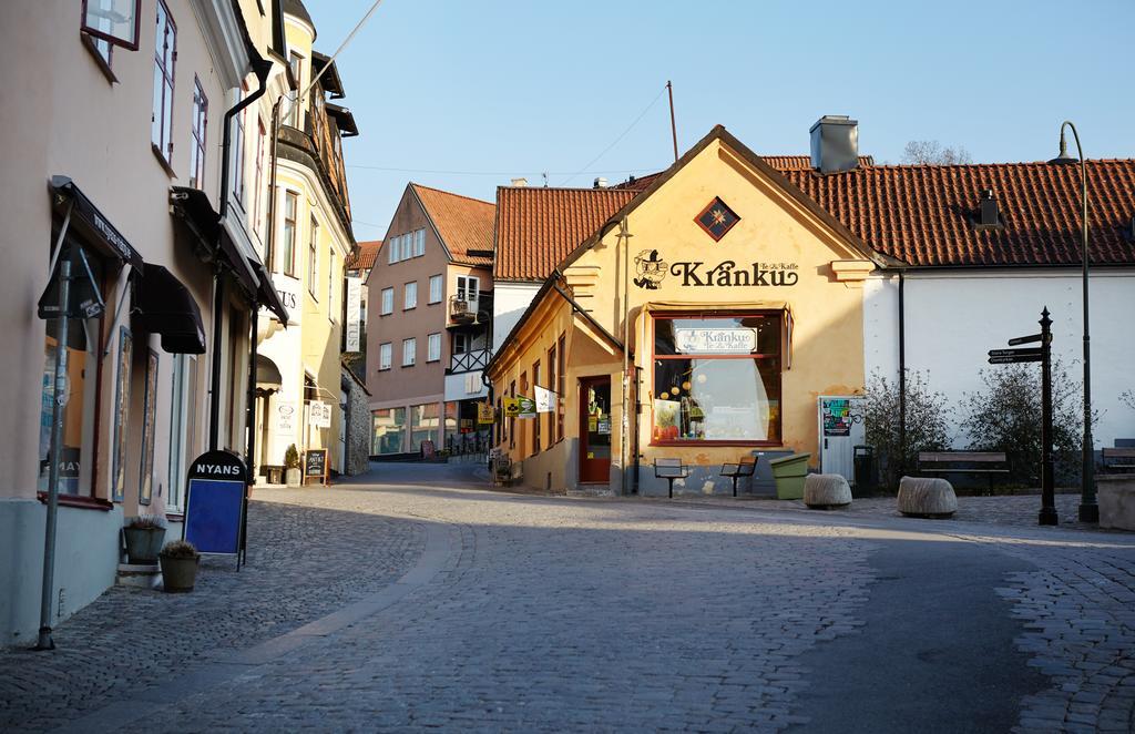 Хостел Visby Logi & Vandrarhem Экстерьер фото